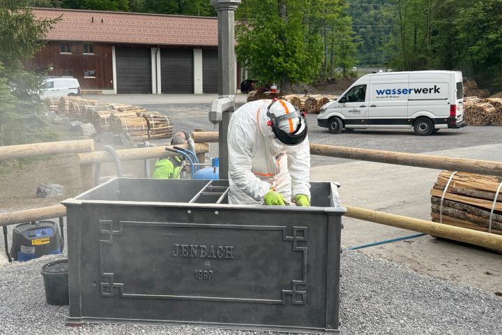 Historischer Wasserspender erhält neues Zuhause